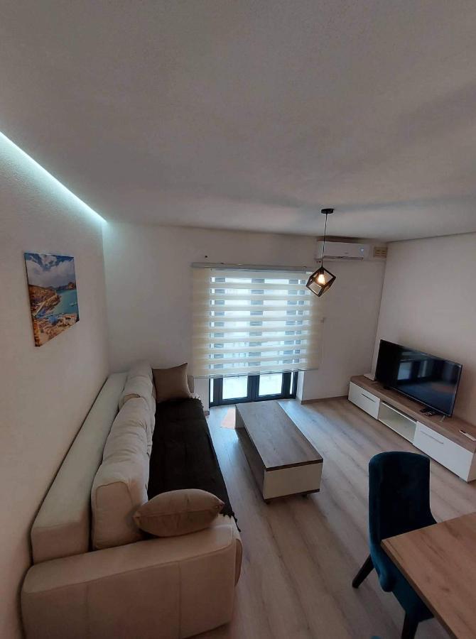 Sky Apartment 1 세인트폴스베이 외부 사진