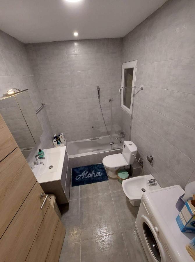 Sky Apartment 1 세인트폴스베이 외부 사진